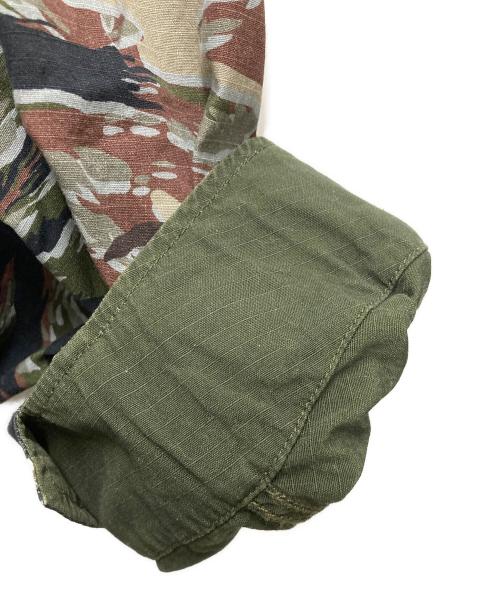 ALPHA（アルファ）ALPHA (アルファ) beautiful people (ビューティフルピープル) 26SS double-end camouflage field jacket グリーン サイズ:36の古着・服飾アイテム