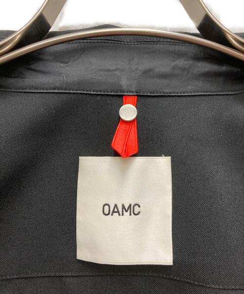 OAMC（オーエーエムシー）OAMC (オーエーエムシー) IAN SHIRT ブラック サイズ:Mの古着・服飾アイテム