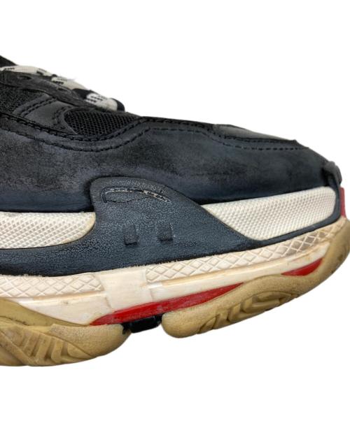 BALENCIAGA（バレンシアガ）BALENCIAGA (バレンシアガ) TRIPLE S ダッドスニーカー ブラック サイズ:US 9の古着・服飾アイテム