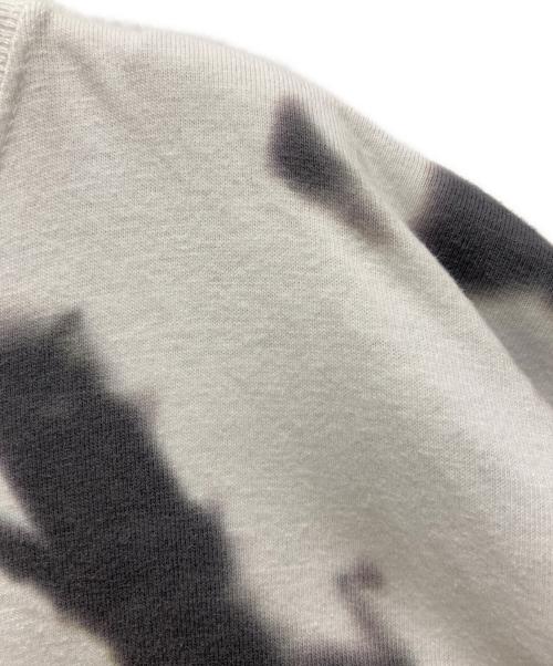 TOGA ARCHIVES（トーガアーカイブス）TOGA ARCHIVES (トーガアーカイブス) Boy's Own Tie dye print T-shirt グレー サイズ:不明の古着・服飾アイテム