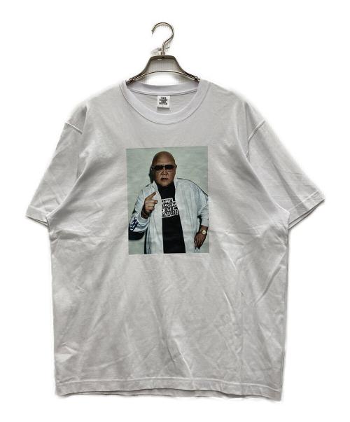 BlackEyePatch（ブラックアイパッチ）BlackEyePatch (ブラックアイパッチ) KENICHIRO IWAHASHI PHOTO TEE ホワイト サイズ:Lの古着・服飾アイテム