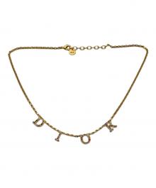 Dior（ディオール）の古着「マルチカラーラインストーンロゴネックレス」｜ゴールド