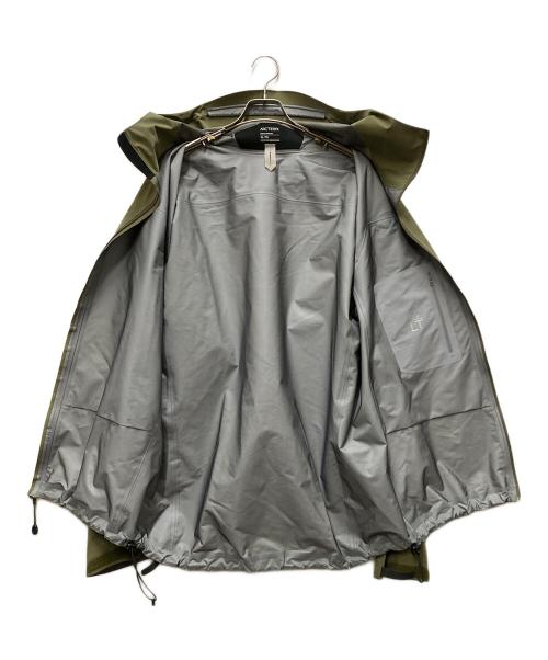 ARC'TERYX（アークテリクス）ARC'TERYX (アークテリクス) ZETA LT JACKET カーキ サイズ:XLの古着・服飾アイテム