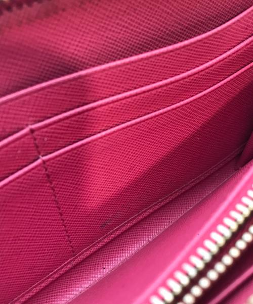 PRADA（プラダ）PRADA (プラダ) サフィアーノ ラウンドファスナー長財布 ピンクの古着・服飾アイテム