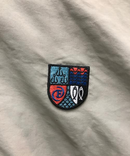 CHAOS FISHING CLUB（カオスフィッシングクラブ）CHAOS FISHING CLUB (カオスフィッシングクラブ) Coat Of Arms Jacket カーキ サイズ:XLの古着・服飾アイテム