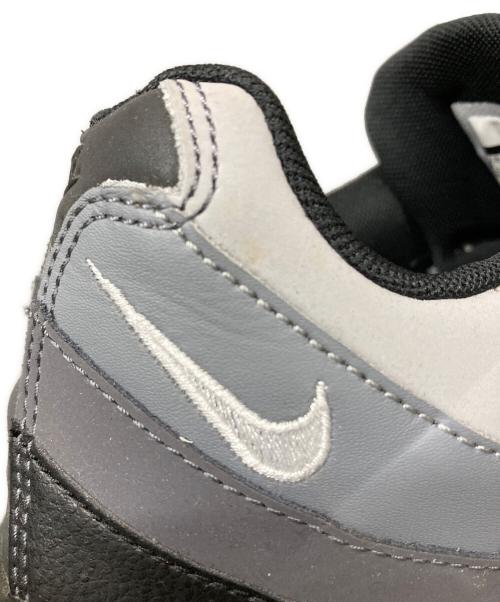 NIKE（ナイキ）NIKE (ナイキ) AIR MAX 95 ESSENTIAL グレー サイズ:US 8 1/2の古着・服飾アイテム