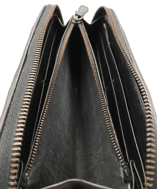 BOTTEGA VENETA（ボッテガベネタ）BOTTEGA VENETA (ボッテガベネタ) イントレチャートラウンドジップウォレット ブラックの古着・服飾アイテム