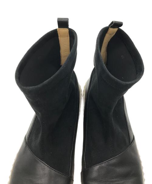 ISSEY MIYAKE（イッセイミヤケ）ISSEY MIYAKE (イッセイミヤケ) UN BOUNCE FIT レザーコンビブーツ ブラック サイズ:SIZE 40の古着・服飾アイテム