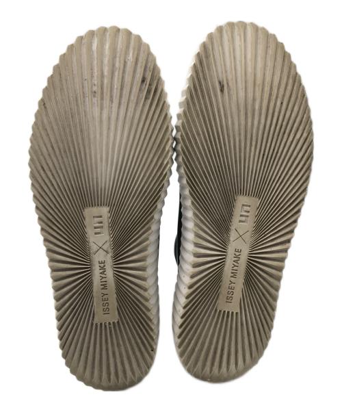 ISSEY MIYAKE（イッセイミヤケ）ISSEY MIYAKE (イッセイミヤケ) UN BOUNCE FIT レザーコンビブーツ ブラック サイズ:SIZE 40の古着・服飾アイテム