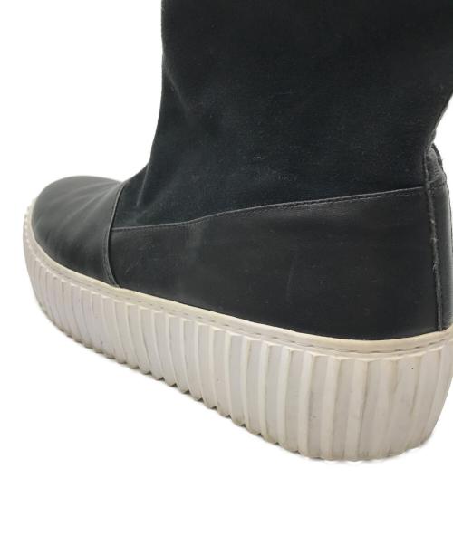 ISSEY MIYAKE（イッセイミヤケ）ISSEY MIYAKE (イッセイミヤケ) UN BOUNCE FIT レザーコンビブーツ ブラック サイズ:SIZE 40の古着・服飾アイテム