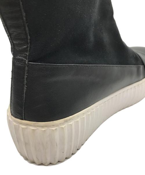 ISSEY MIYAKE（イッセイミヤケ）ISSEY MIYAKE (イッセイミヤケ) UN BOUNCE FIT レザーコンビブーツ ブラック サイズ:SIZE 40の古着・服飾アイテム