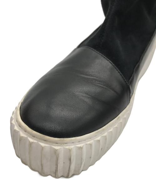 ISSEY MIYAKE（イッセイミヤケ）ISSEY MIYAKE (イッセイミヤケ) UN BOUNCE FIT レザーコンビブーツ ブラック サイズ:SIZE 40の古着・服飾アイテム