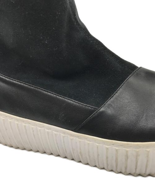 ISSEY MIYAKE（イッセイミヤケ）ISSEY MIYAKE (イッセイミヤケ) UN BOUNCE FIT レザーコンビブーツ ブラック サイズ:SIZE 40の古着・服飾アイテム