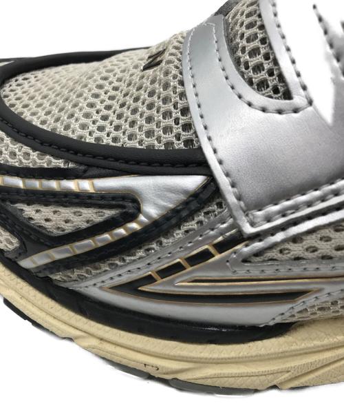 NEW BALANCE（ニューバランス）NEW BALANCE (ニューバランス) 1906 スニーカー シルバー×ベージュ サイズ:26.5cmの古着・服飾アイテム