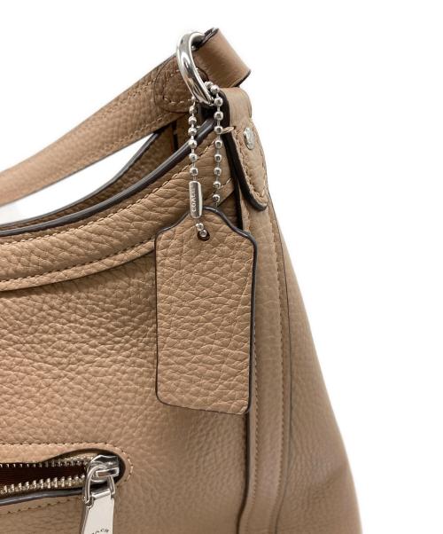 COACH（コーチ）COACH (コーチ) クリスティ ショルダーバッグ ベージュの古着・服飾アイテム