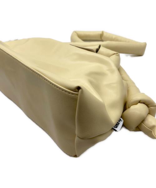 olend（オレンド）olend (オレンド) MINI ONA VEGAN LETHER BAG ショルダーバッグ イエロー 未使用品の古着・服飾アイテム