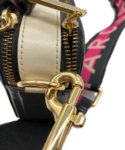 MARC JACOBS（マークジェイコブス）MARC JACOBS (マークジェイコブス) スナップショット ショルダーバッグ マルチカラーの古着・服飾アイテム