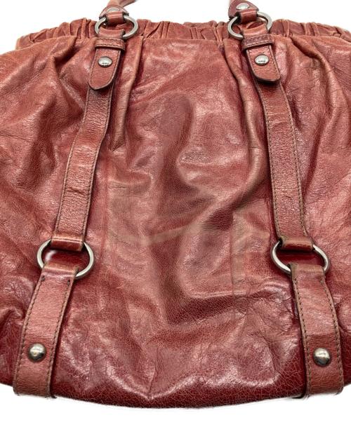 MIU MIU（ミュウミュウ）MIU MIU (ミュウミュウ) VITELLO LUX 2wayバッグ レッドの古着・服飾アイテム