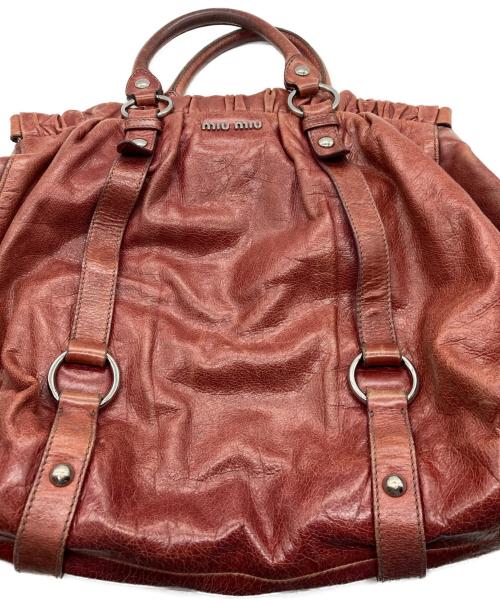 MIU MIU（ミュウミュウ）MIU MIU (ミュウミュウ) VITELLO LUX 2wayバッグ レッドの古着・服飾アイテム