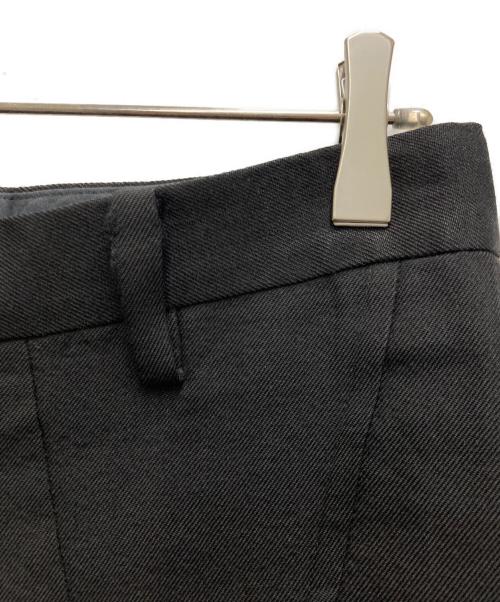 UNDERCOVER（アンダーカバー）UNDERCOVER (アンダーカバー) 16aw Wギャバダーツセミワイドパンツ ブラック サイズ:３の古着・服飾アイテム