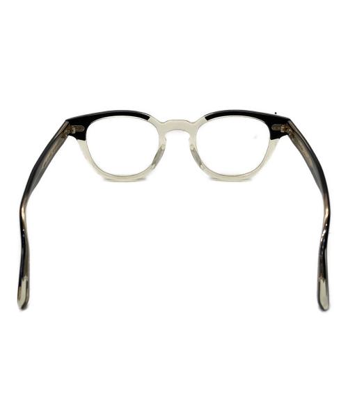 EYEVAN（アイヴァン）EYEVAN (アイヴァン) webb 伊達眼鏡 ブラッククリア サイズ:SIZE 47□22-145の古着・服飾アイテム