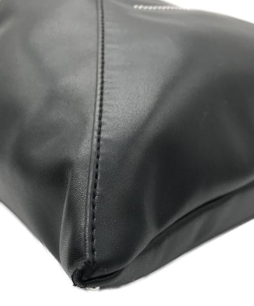 MM6 Maison Margiela（エムエムシックスメゾンマルジェラ）MM6 Maison Margiela (エムエムシックスメゾンマルジェラ) エコレザー ジャパニーズスモールトート ブラックの古着・服飾アイテム