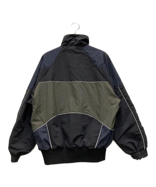 NON TOKYO（ノントーキョー）NON TOKYO (ノントーキョー) リバーシブルスイッチングブルゾン&スカーフ ブラック サイズ:1の古着・服飾アイテム