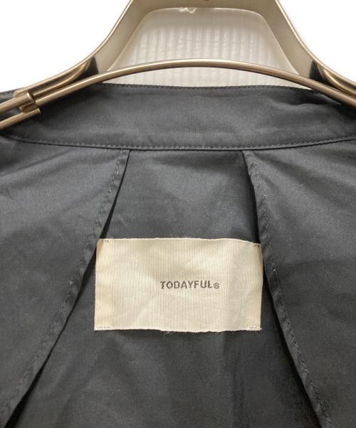 TODAYFUL（トゥデイフル）TODAYFUL (トゥデイフル) Puffshoulder Compact Shirts( ブラック サイズ:FREEの古着・服飾アイテム