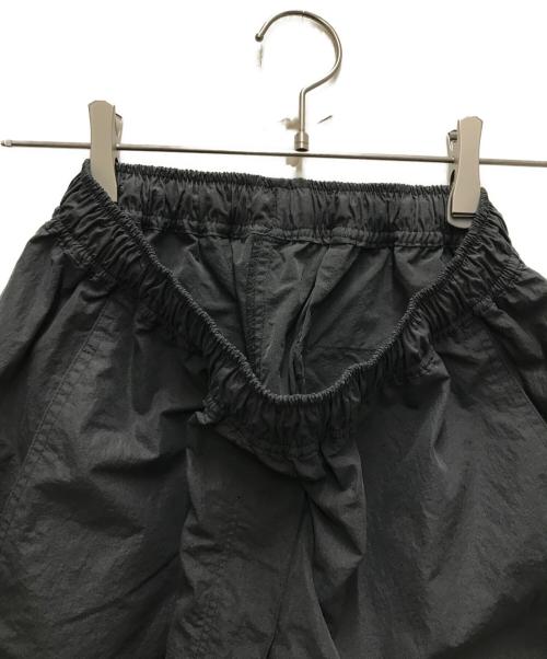 TODAYFUL（トゥデイフル）TODAYFUL (トゥデイフル) Nylon Drawstring Pants グレー サイズ:36の古着・服飾アイテム