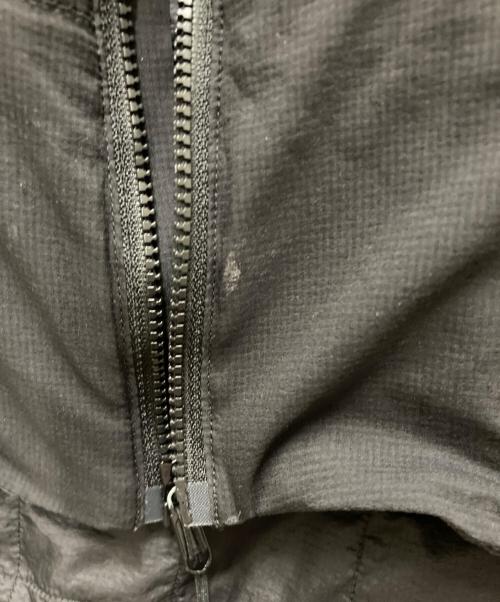ARC'TERYX（アークテリクス）ARC'TERYX (アークテリクス) ATOM SL VEST ブラック サイズ:Mの古着・服飾アイテム
