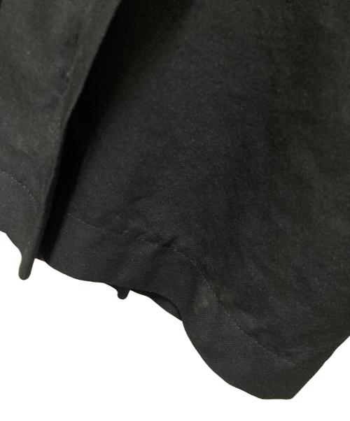 COMME des GARCONS COMME des GARCONS（コムデギャルソン コムデギャルソン）COMME des GARCONS COMME des GARCONS (コムデギャルソン コムデギャルソン) プリーツハーフパンツ ブラック サイズ:XSの古着・服飾アイテム