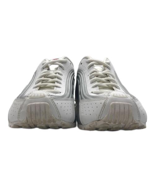 NIKE（ナイキ）NIKE (ナイキ) SHOX R4 ホワイト サイズ:26の古着・服飾アイテム