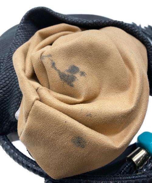 JIMMY CHOO（ジミーチュウ）JIMMY CHOO (ジミーチュウ) パイソンショルダーバッグ ブラックの古着・服飾アイテム