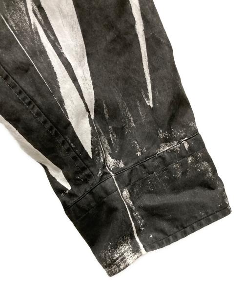 JOHN LAWRENCE SULLIVAN（ジョン ローレンス サリバン）JOHN LAWRENCE SULLIVAN (ジョン ローレンス サリバン) WRINKLE PRINT SHIRT ホワイト×ブラック サイズ:44の古着・服飾アイテム