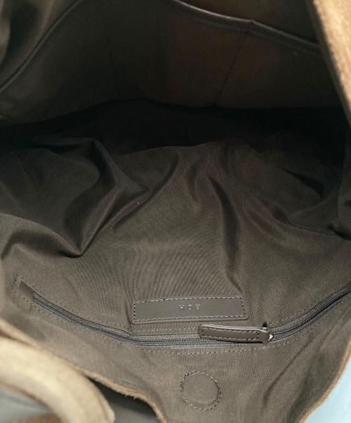 ROH SEOUL（ローソウル）ROH SEOUL (ローソウル) Pulpy hobo bag Suede ブラウンの古着・服飾アイテム