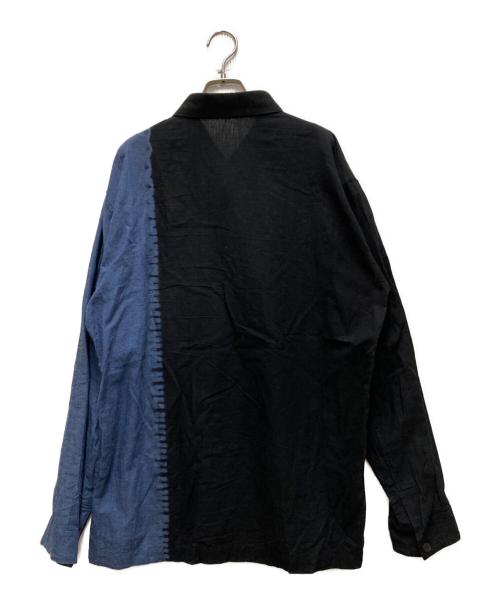 ISSEY MIYAKE MEN（イッセイミヤケメン）ISSEY MIYAKE MEN (イッセイミヤケメン) ぼうし絞りアシンメトリー長袖シャツ ブラック×ネイビー サイズ:4の古着・服飾アイテム