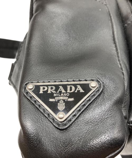 PRADA（プラダ）PRADA (プラダ) レザークロスボディバッグ ブラックの古着・服飾アイテム