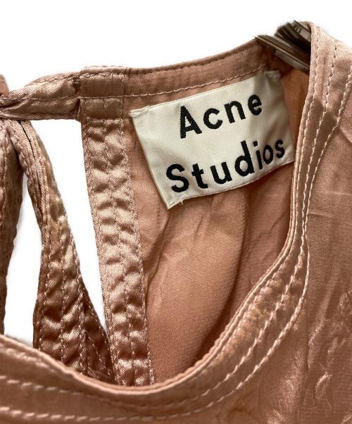 Acne studios（アクネ ストゥディオズ）Acne studios (アクネ ストゥディオズ) 20SS フラワーエンボスサテンドレス ピンク サイズ:34の古着・服飾アイテム