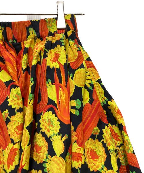 LOEWE（ロエベ）LOEWE (ロエベ) Cactus print flare shorts イエロー×オレンジ サイズ:Sの古着・服飾アイテム
