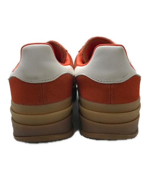 adidas（アディダス）adidas (アディダス) Gazelle Bold ローカットスニーカー オレンジ サイズ:25cmの古着・服飾アイテム