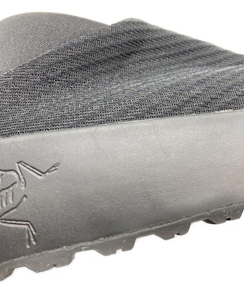 ARC'TERYX（アークテリクス）ARC'TERYX (アークテリクス) KRAGG ローカットスニーカー ブラック サイズ:US 8 1/2の古着・服飾アイテム