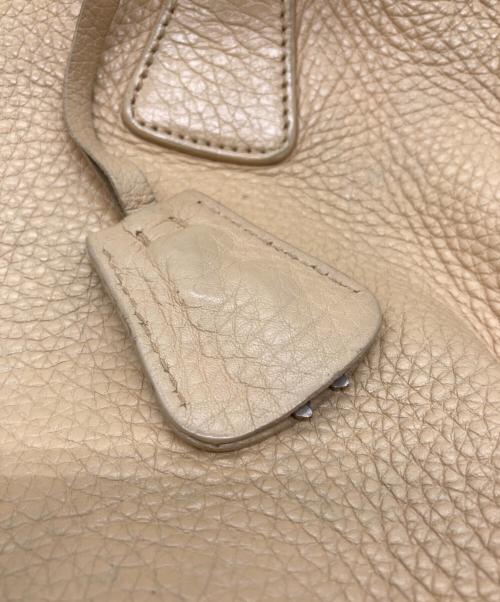 PRADA（プラダ）PRADA (プラダ) レザーワンショルダーバッグ ベージュの古着・服飾アイテム