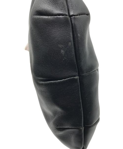 Vivienne Westwood（ヴィヴィアンウエストウッド）Vivienne Westwood (ヴィヴィアンウエストウッド) がま口 ショルダーバッグ ブラックの古着・服飾アイテム