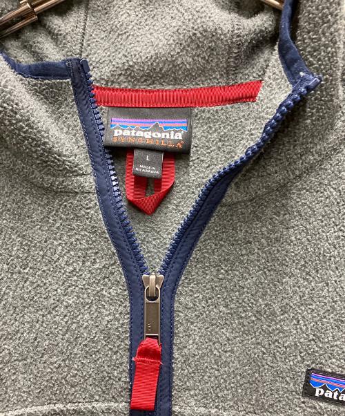 Patagonia（パタゴニア）Patagonia (パタゴニア) ライトウェイト シンチラ スナップ フーディ グレー サイズ:Lの古着・服飾アイテム