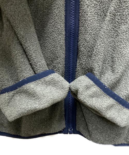 Patagonia（パタゴニア）Patagonia (パタゴニア) ライトウェイト シンチラ スナップ フーディ グレー サイズ:Lの古着・服飾アイテム