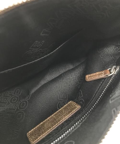 MARGE SHERWOOD（マージシャーウッド）MARGE SHERWOOD (マージシャーウッド) OUTPOCKET HOBO MINI BAG ブラウンの古着・服飾アイテム