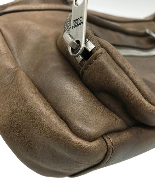 MARGE SHERWOOD（マージシャーウッド）MARGE SHERWOOD (マージシャーウッド) OUTPOCKET HOBO MINI BAG ブラウンの古着・服飾アイテム