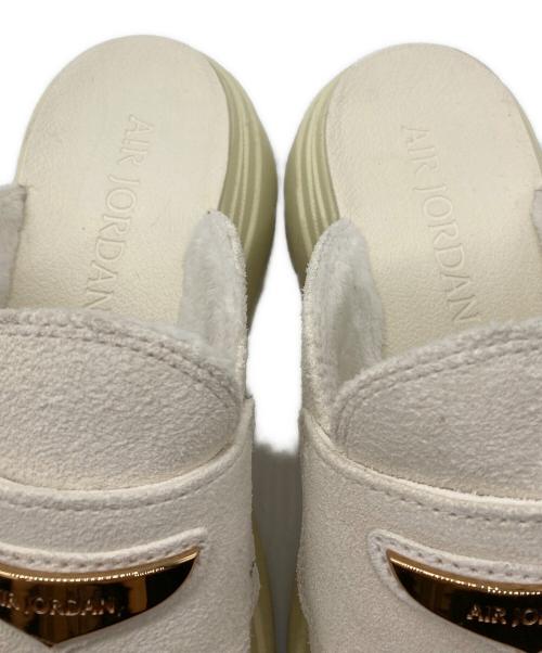 NIKE（ナイキ）NIKE (ナイキ) WMNS AIR JORDAN MULE ベージュ サイズ:23ＣＭの古着・服飾アイテム