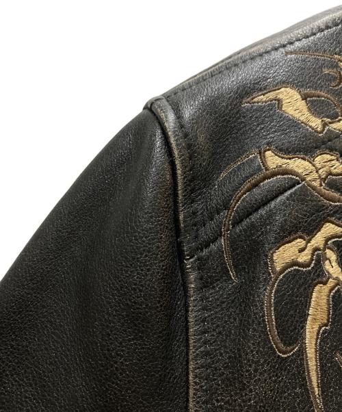 AFFLICTION（アフリクション）AFFLICTION (アフリクション) スカル刺繍 シングルライダース ブラック サイズ:Lの古着・服飾アイテム