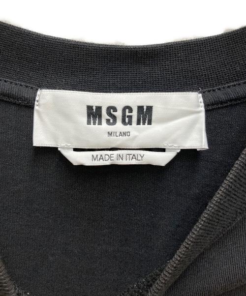 MSGM（エムエスジーエム）MSGM (エムエスジーエム) NEVER LOOK BACK ステートメント ロゴ Tシャツ ブラック サイズ:Sの古着・服飾アイテム